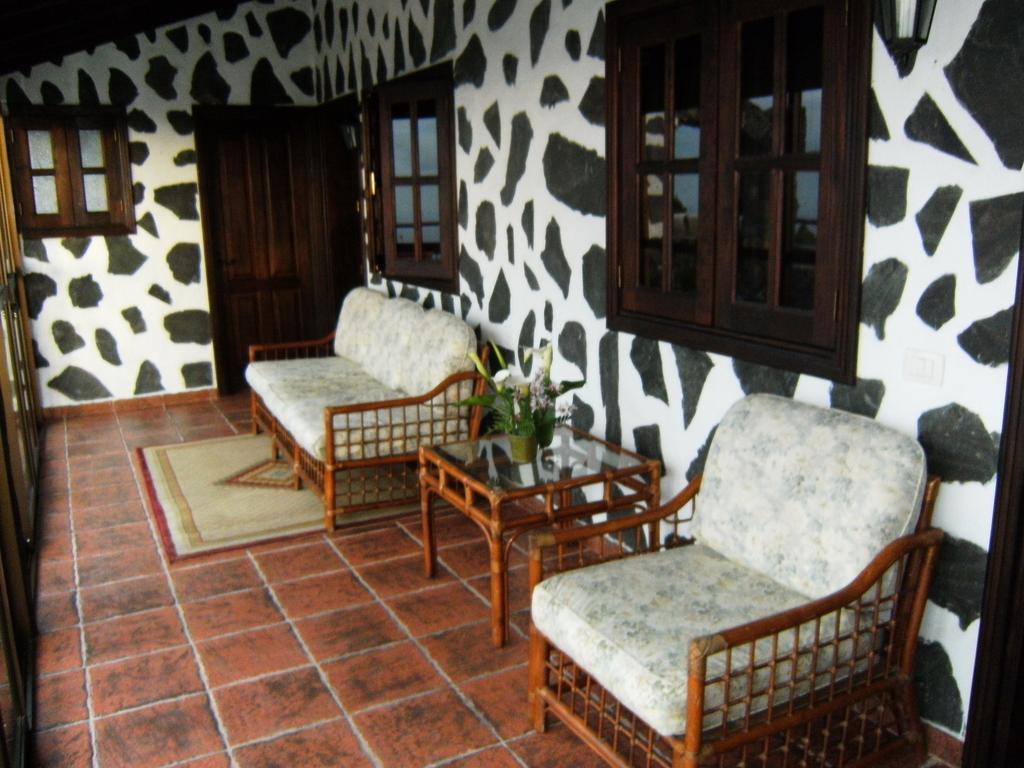 Casa Canaria La Moncloa Icod De Los Vinos Room photo